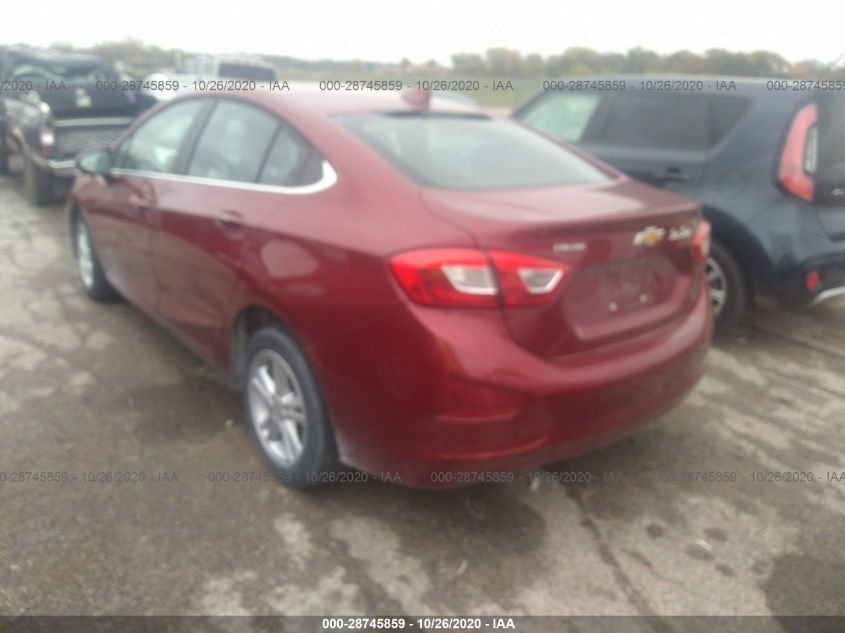 2018 CHEVROLET CRUZE LT 1G1BE5SM3J7144005