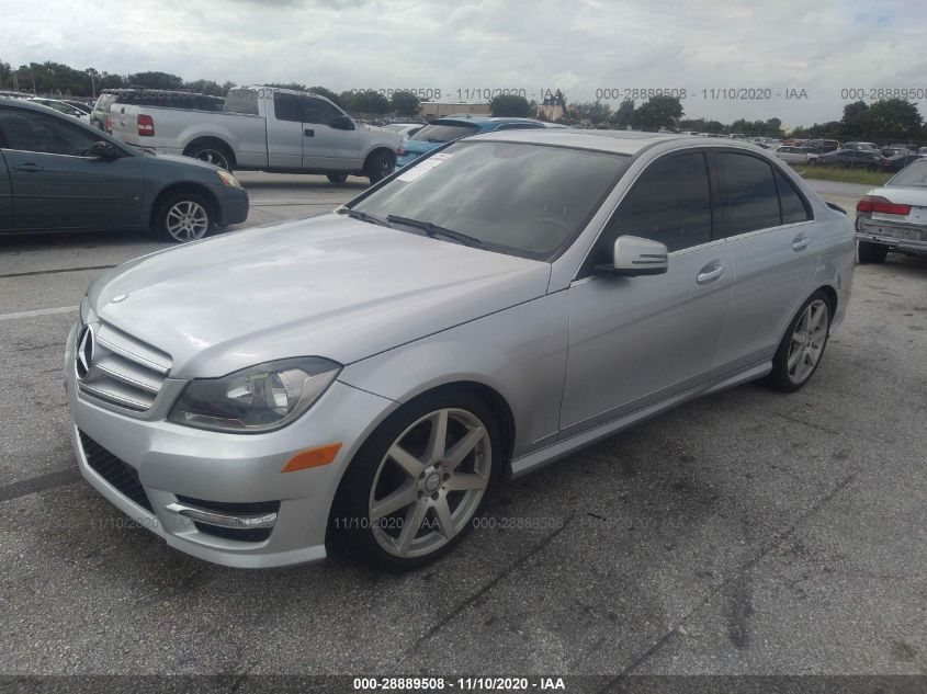 2013 MERCEDES-BENZ C-CLASS C 250 WDDGF4HB8DA782662