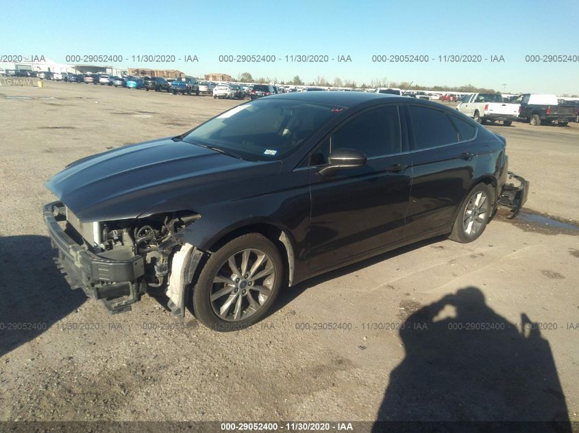 3FA6P0HD1HR145496 2017 FORD FUSION, photo no. 2