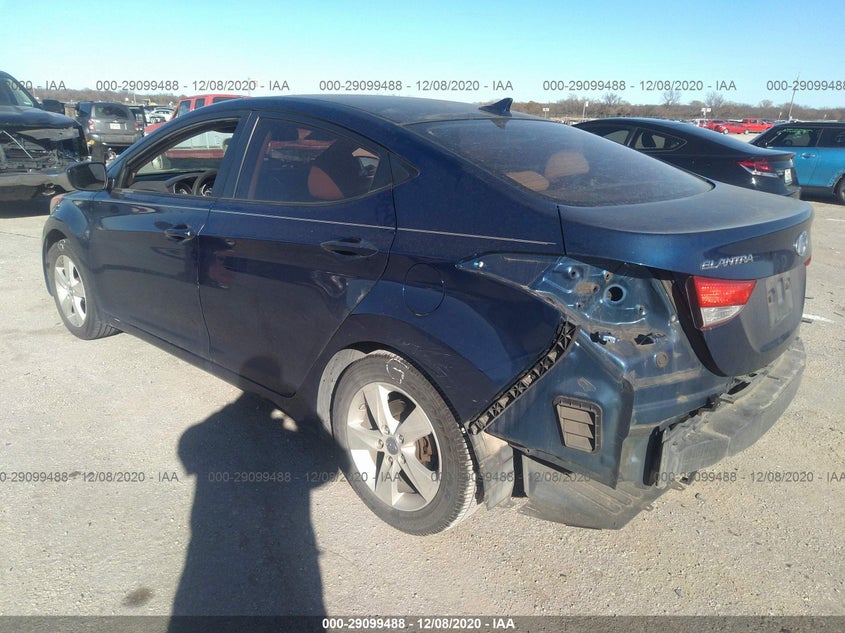 2013 HYUNDAI ELANTRA VIN: KMHDH4AE1DU670761