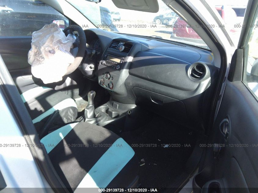 2017 NISSAN VERSA SEDAN S 3N1CN7AP6HL905928
