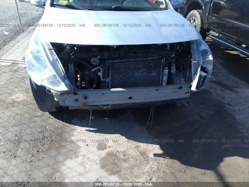 2017 NISSAN VERSA SEDAN S 3N1CN7AP6HL905928