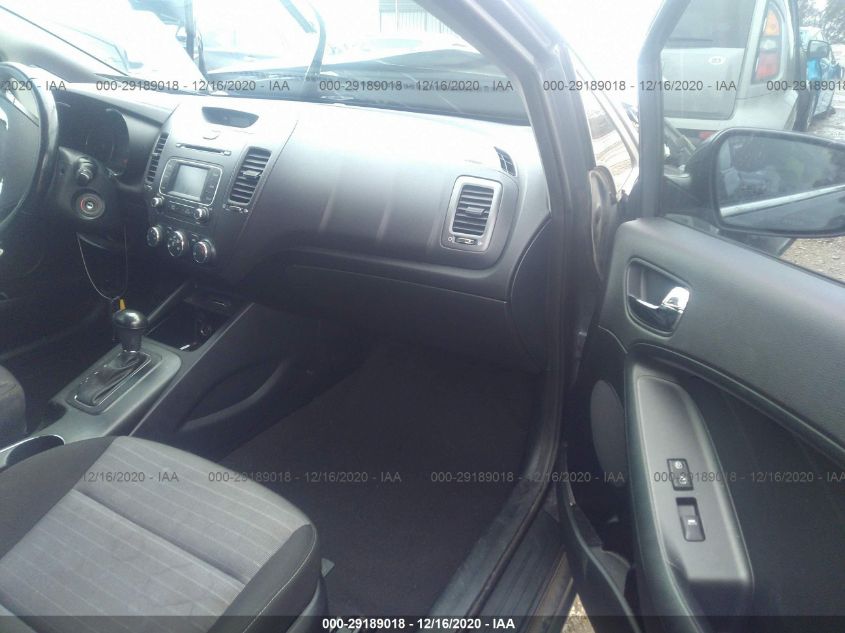 2016 KIA FORTE EX KNAFX4A82G5544964