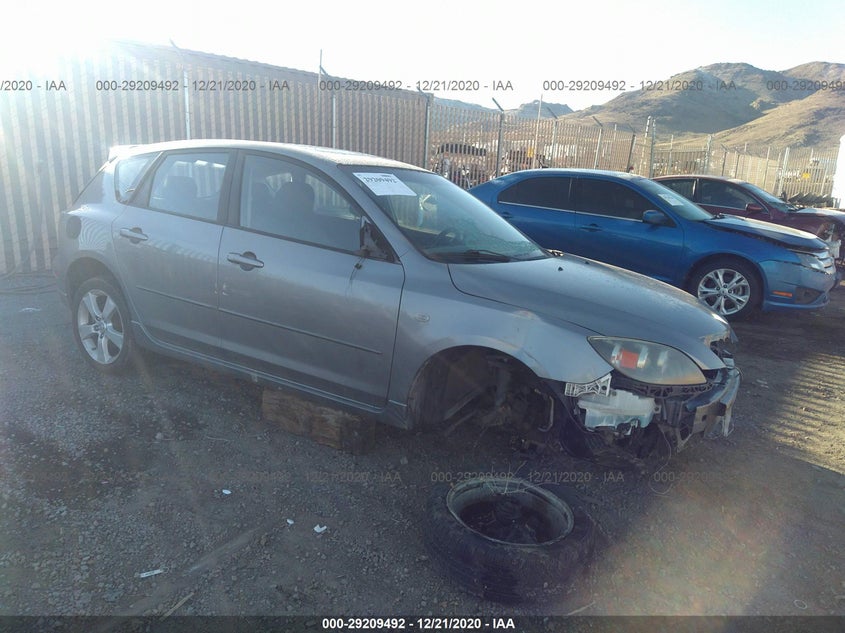 JM1BK144261431660 MAZDA MAZDA3 Photo 1