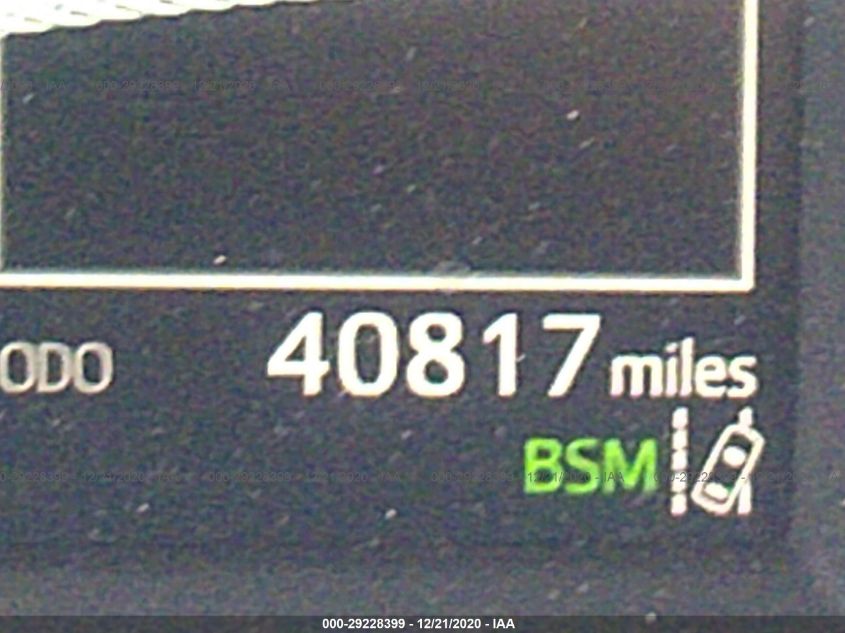 2017 TOYOTA RAV4 XLE 2T3RFREV5HW695792