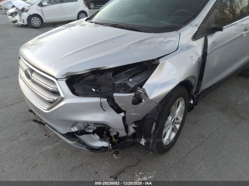 2017 FORD ESCAPE SE 1FMCU0GD6HUB60412