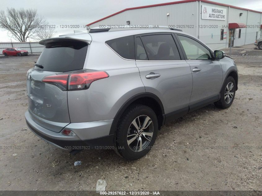 2018 TOYOTA RAV4 XLE JTMWFREV7JD130188