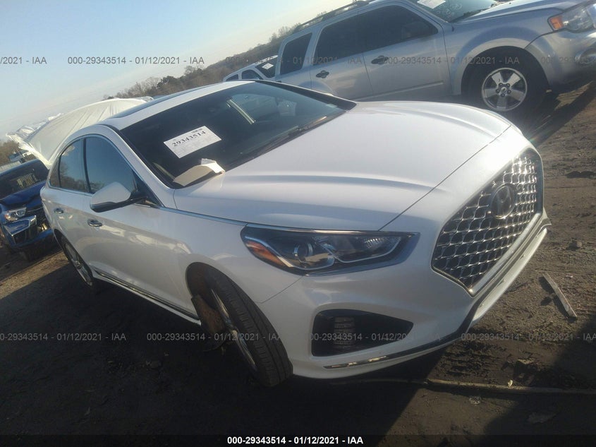 5NPE34AF0JH721415 HYUNDAI SONATA Photo 1