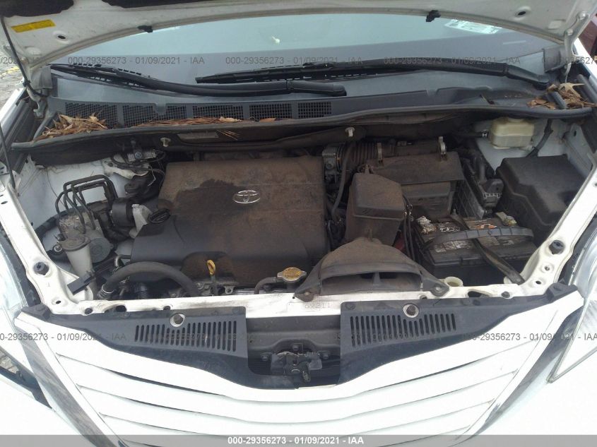 2016 TOYOTA SIENNA LE 5TDKK3DC8GS690600