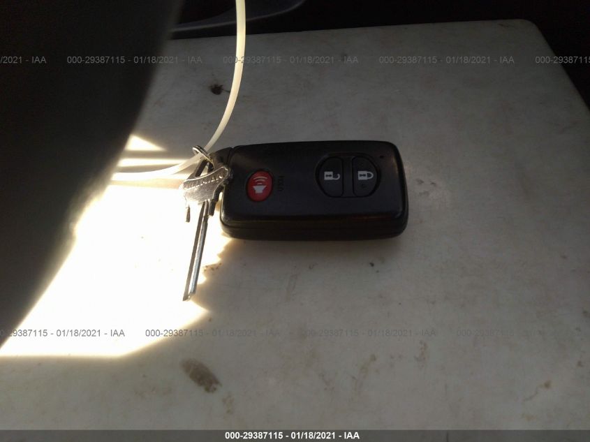 2014 TOYOTA PRIUS FOUR/FIVE/THREE/ONE/TWO JTDKN3DUXE0391237