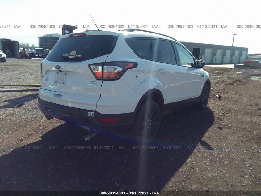 2018 FORD ESCAPE SE 1FMCU0GD1JUB14699