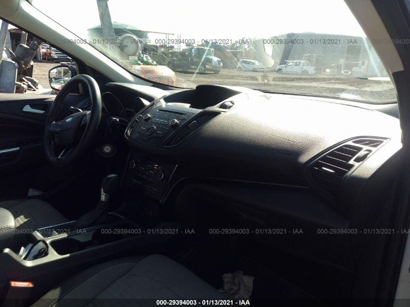 2018 FORD ESCAPE SE 1FMCU0GD1JUB14699
