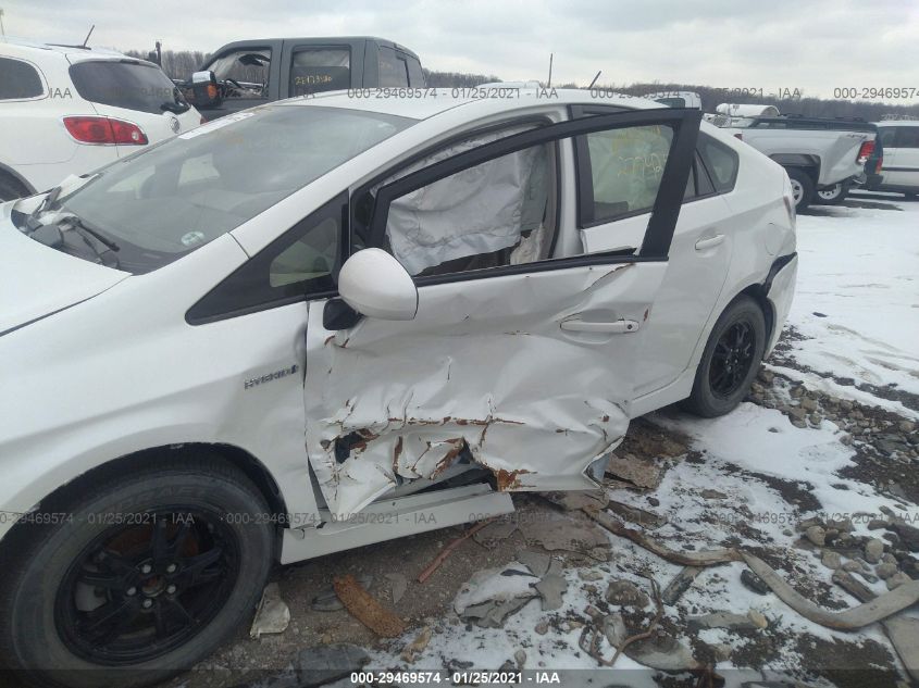 2014 TOYOTA PRIUS FOUR/FIVE/THREE/ONE/TWO JTDKN3DU2E1762109