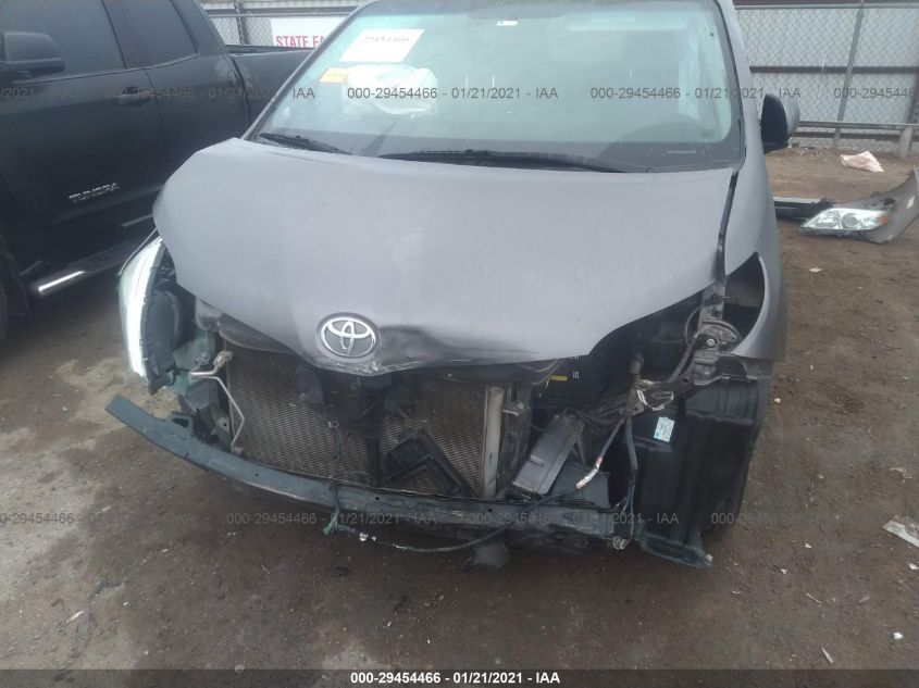 2016 TOYOTA SIENNA LE 5TDKK3DC5GS757475