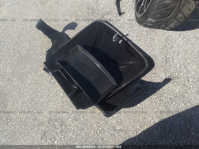 2020 POLARIS SLINGSHOT 7KGTC2C26LR000191