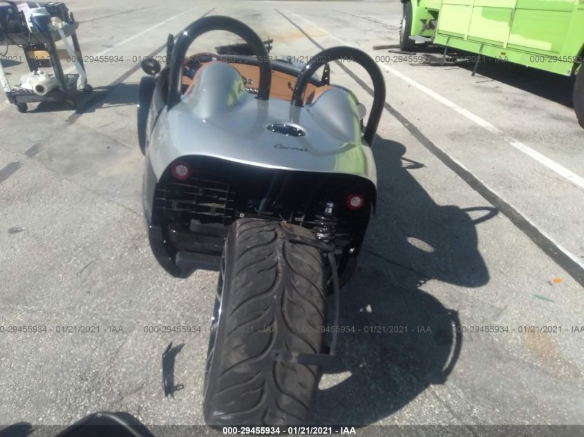 2020 POLARIS SLINGSHOT 7KGTC2C26LR000191