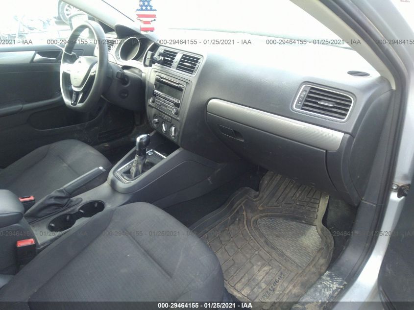 2015 VOLKSWAGEN JETTA SEDAN 1.8T SE 3VWD17AJ1FM209507
