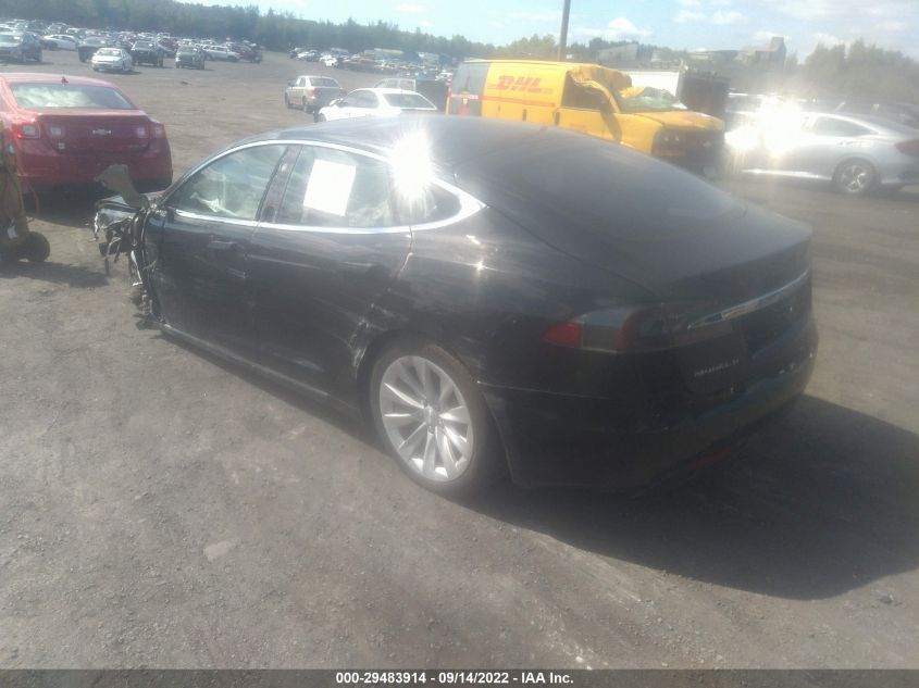 2016 TESLA MODEL S 75D 5YJSA1E21GF168361