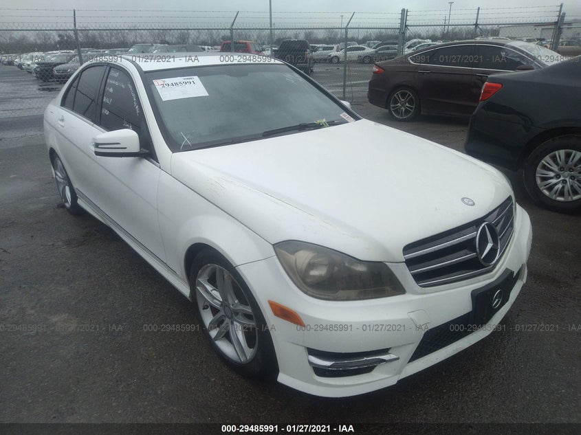 Salvage Car Mercedes Benz C Class 14 White For Sale In Carville La Online Auction Wddgf4hb5eg