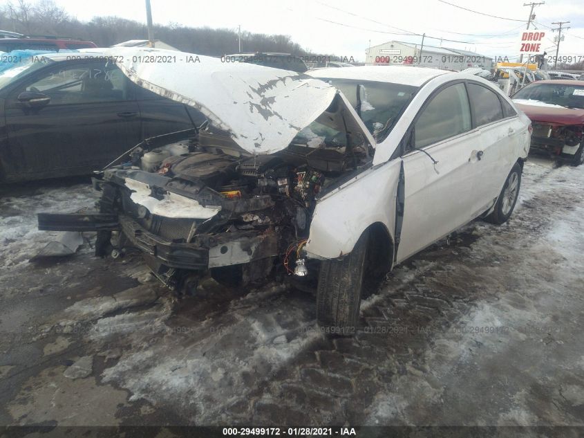 2013 HYUNDAI SONATA GLS 5NPEB4AC7DH747071