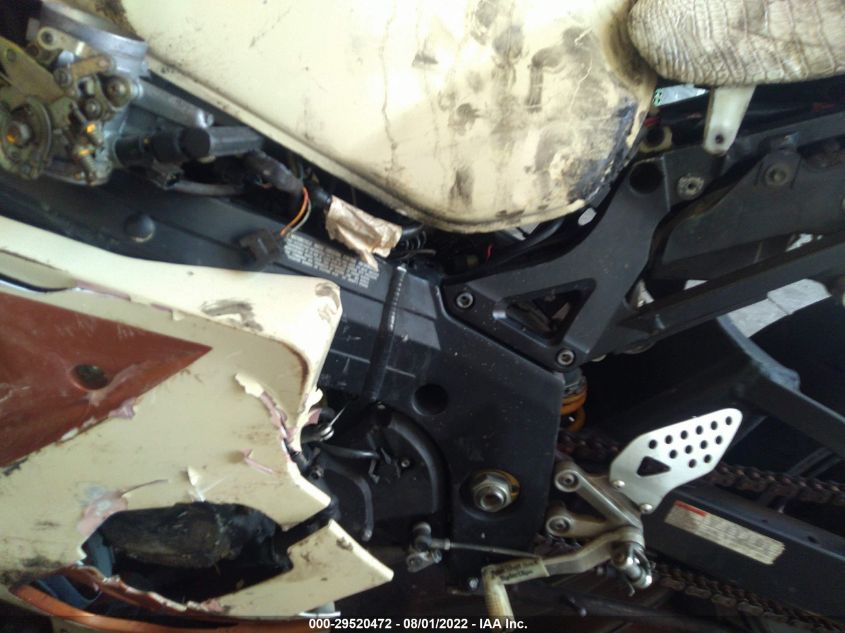 2004 SUZUKI GSX-R1000 JS1GT75A642101872