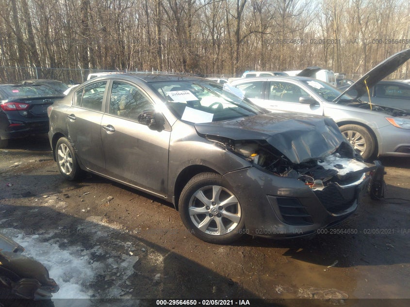 JM1BL1SG9A1141693 MAZDA MAZDA3 Photo 1