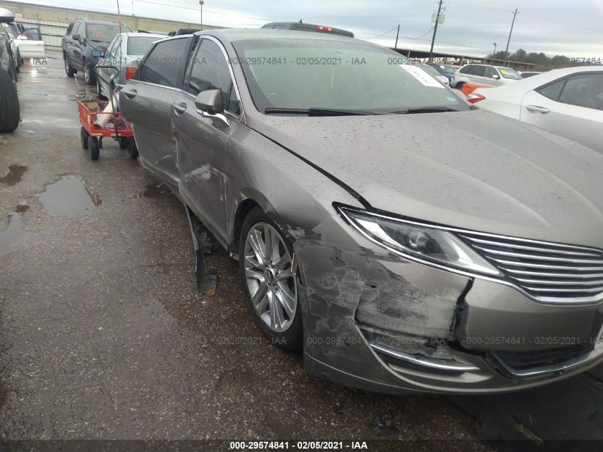 3LN6L2LU0GR625175 LINCOLN MKZ Photo 1