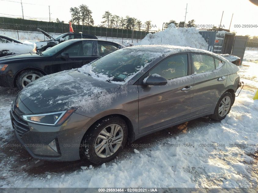 2020 HYUNDAI ELANTRA SEL 5NPD84LF2LH545416
