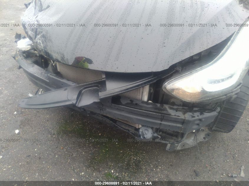 2014 HYUNDAI ELANTRA SE 5NPDH4AE7EH480530