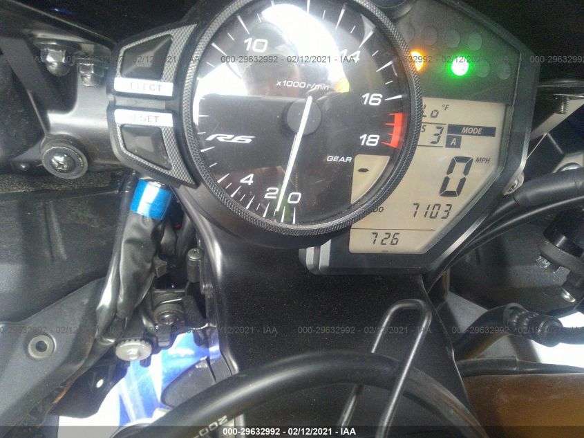 2019 YAMAHA YZFR6 JYARJ28E7KA004071