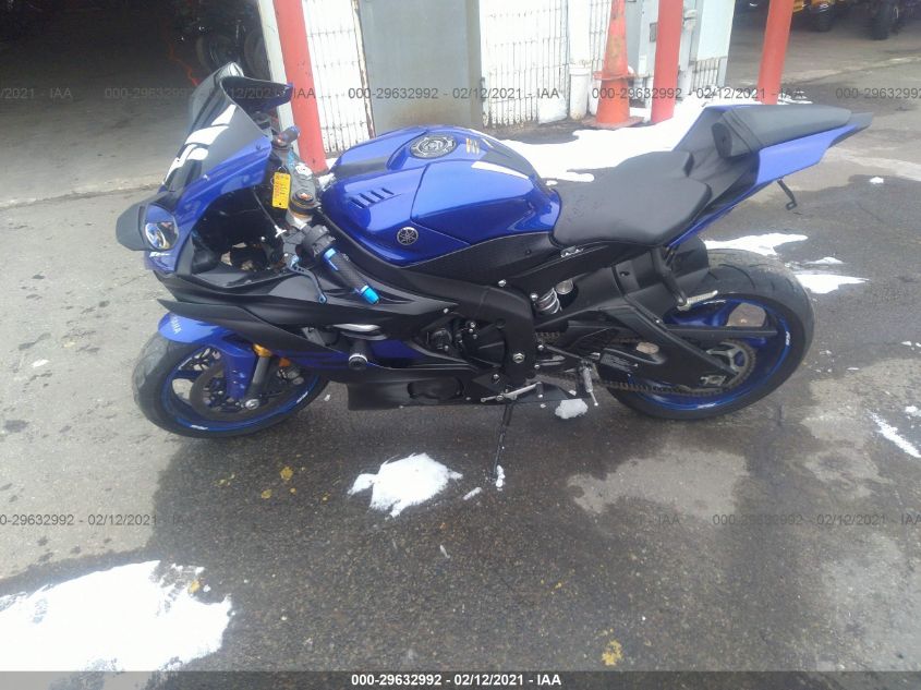 2019 YAMAHA YZFR6 JYARJ28E7KA004071