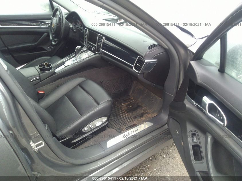 2016 PORSCHE PANAMERA WP0AA2A73GL004500