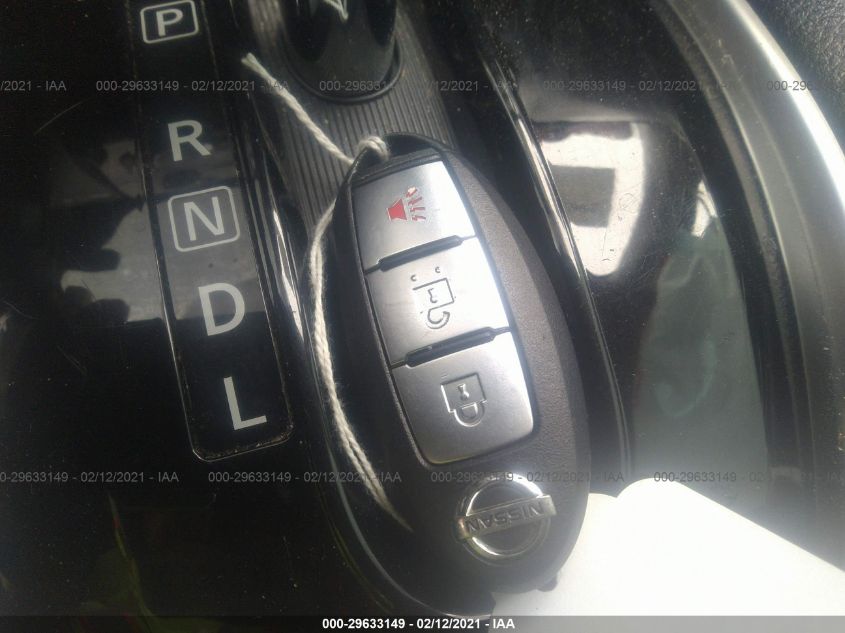 2016 NISSAN ROGUE SV KNMAT2MV0GP696177