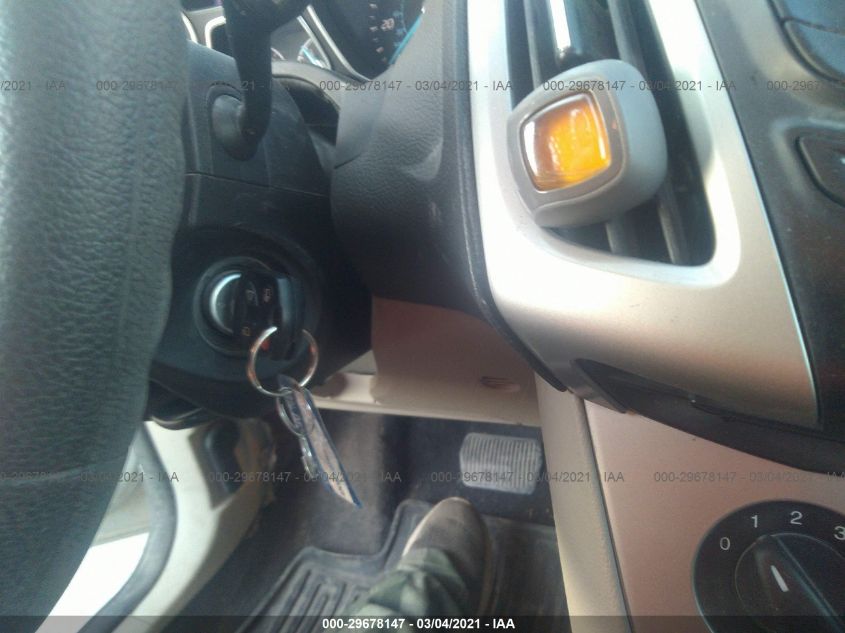 2014 FORD FOCUS SE 1FADP3K27EL103912