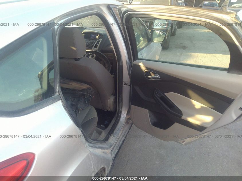 2014 FORD FOCUS SE 1FADP3K27EL103912