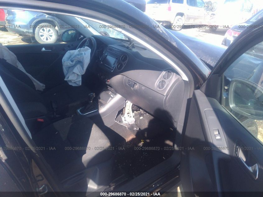 2015 VOLKSWAGEN TIGUAN S WVGBV7AX3FW584667