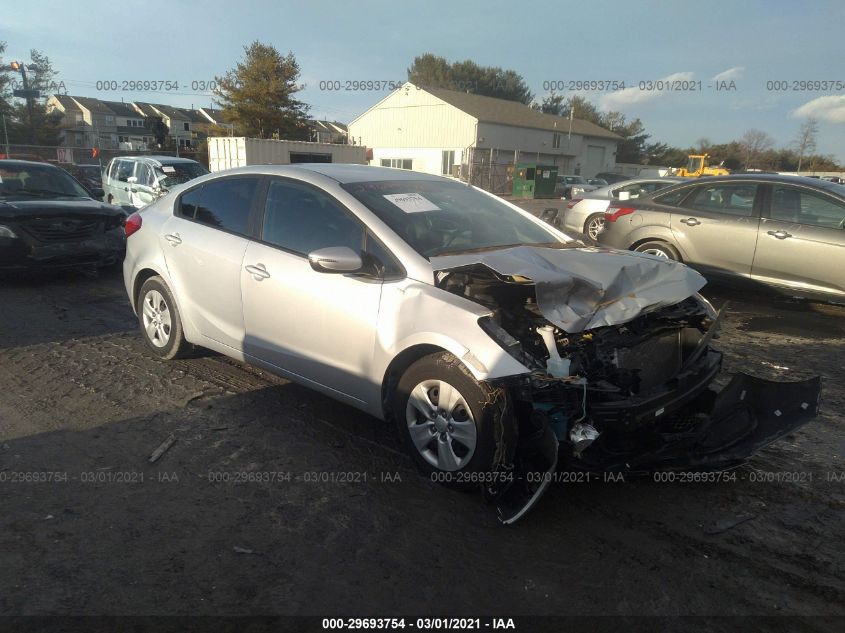 KNAFX4A64G5610364 KIA FORTE Photo 1