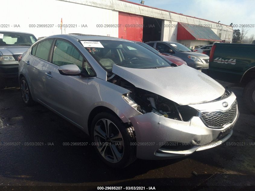 KNAFZ4A87G5612864 KIA FORTE Photo 1