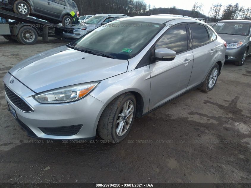 2015 FORD FOCUS SE 1FADP3F25FL343200