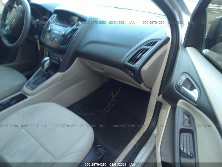 2015 FORD FOCUS SE 1FADP3F25FL343200