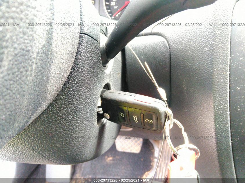 2014 VOLKSWAGEN JETTA SEDAN SE W/CONNECTIVITY 3VWD07AJ2EM306104