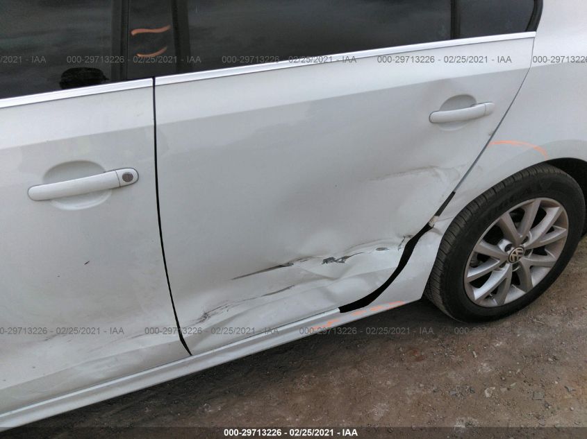 2014 VOLKSWAGEN JETTA SEDAN SE W/CONNECTIVITY 3VWD07AJ2EM306104