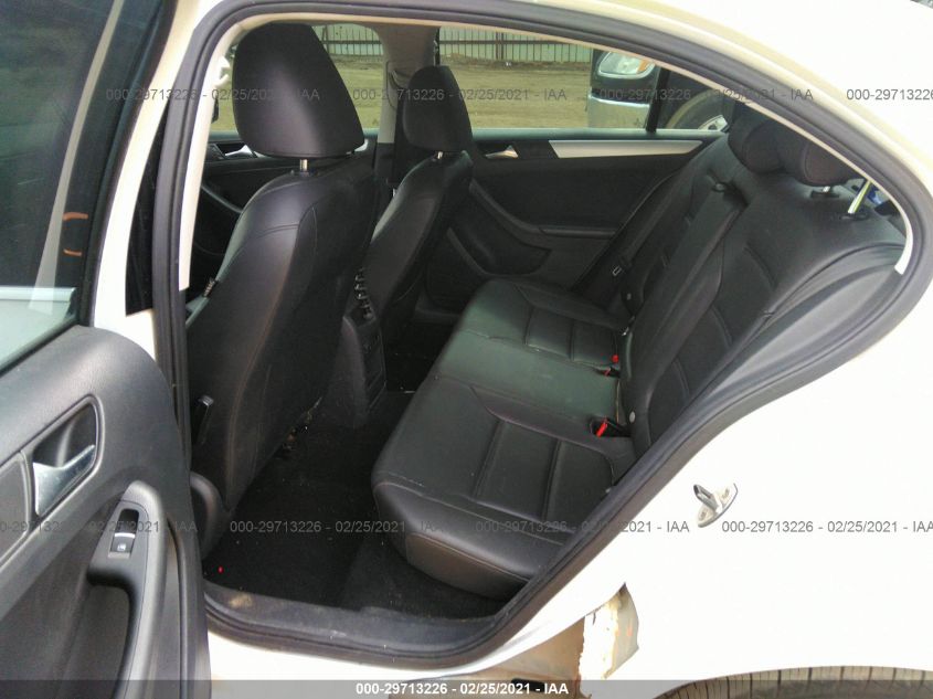 2014 VOLKSWAGEN JETTA SEDAN SE W/CONNECTIVITY 3VWD07AJ2EM306104