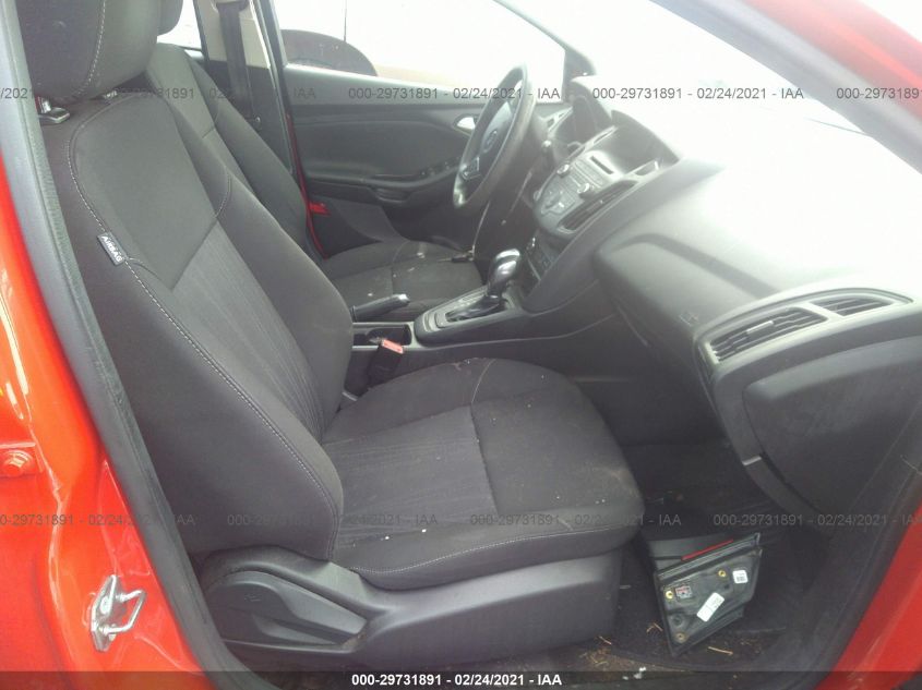 2015 FORD FOCUS SE 1FADP3K28FL270183