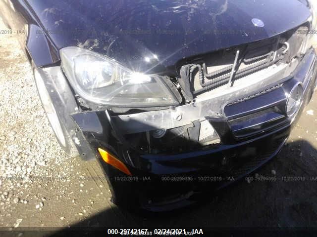 2015 MERCEDES-BENZ C-CLASS C 250 WDDGJ4HB6FG364499