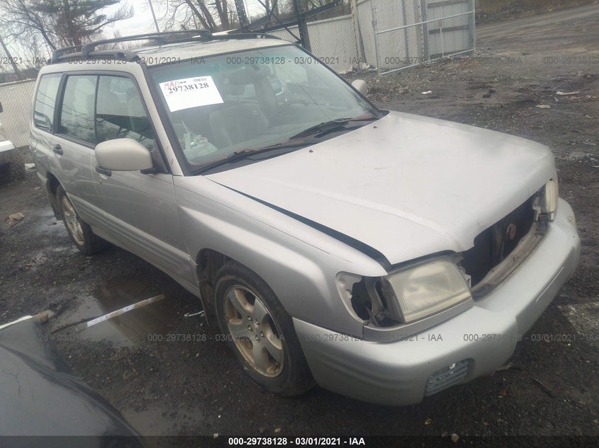 JF1SF65661H754195 SUBARU FORESTER Photo 1