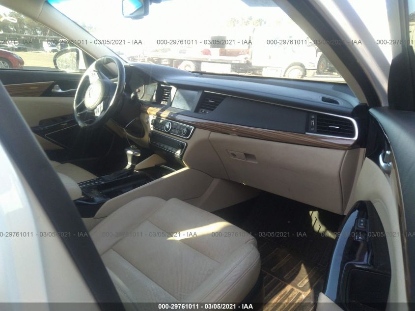 2018 KIA CADENZA PREMIUM KNALB4J1XJ5116345