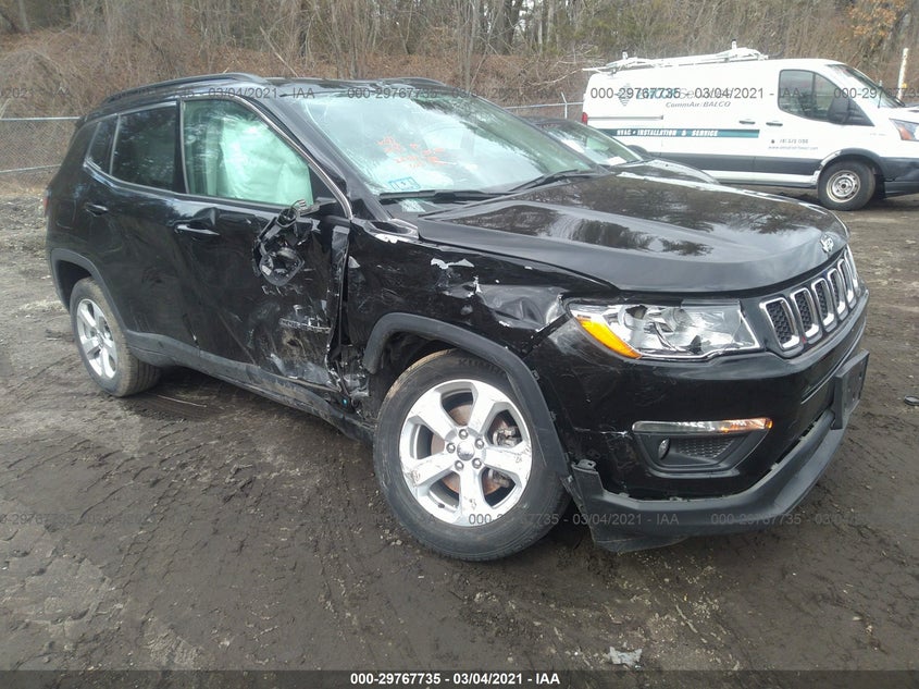 3C4NJDBB3JT246439 JEEP COMPASS Photo 1