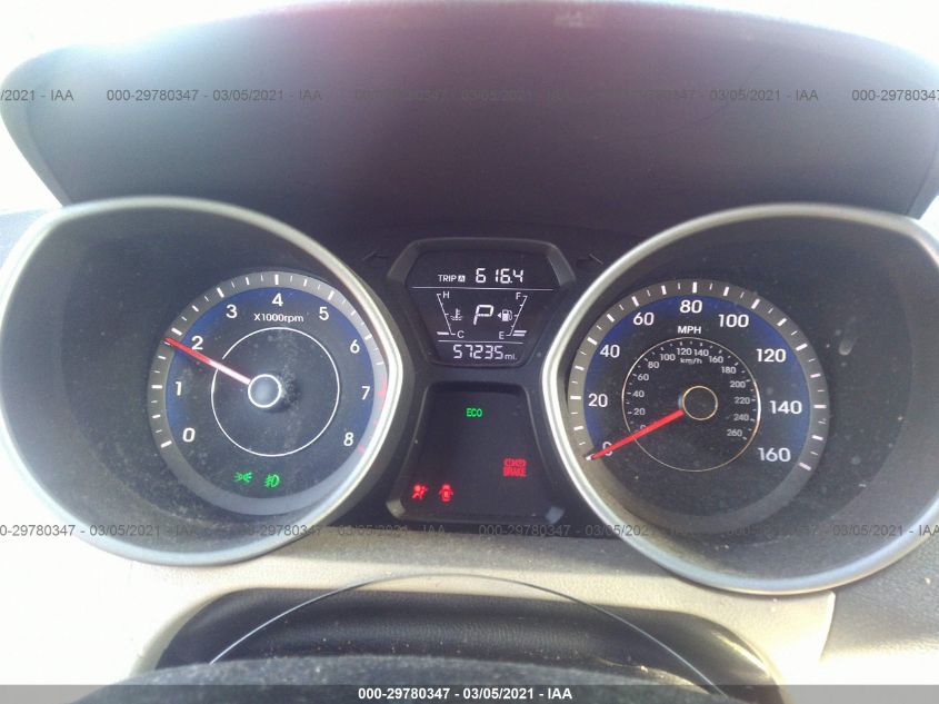 2016 HYUNDAI ELANTRA SE KMHDH4AE6GU477641