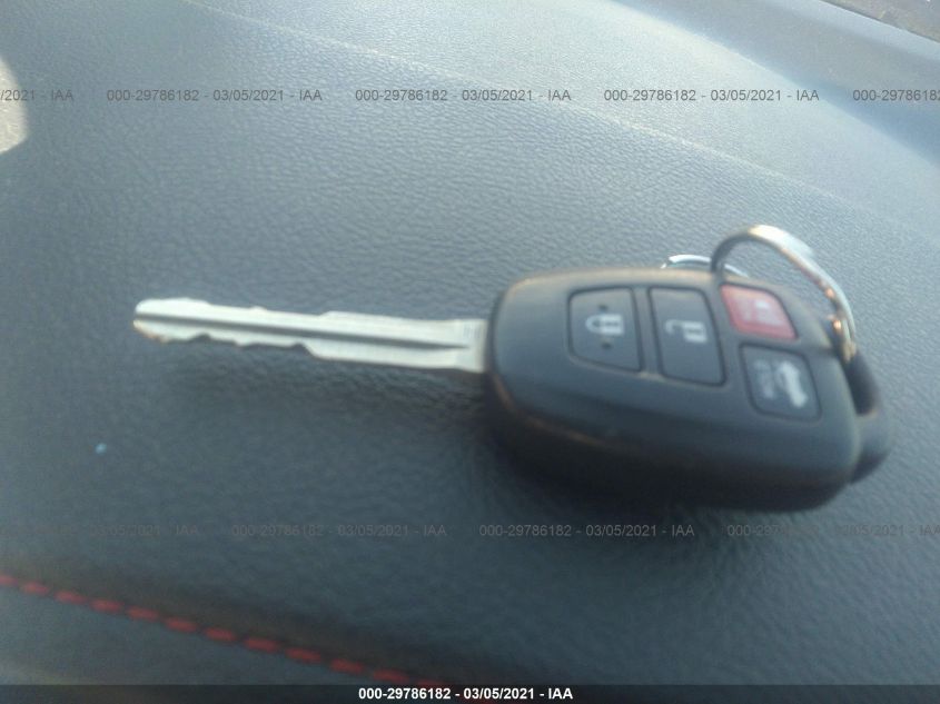 2017 TOYOTA CAMRY SE 4T1BF1FK5HU641893